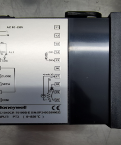 62 Temperature Controller Honeywell DC1040CT-701-000B-E