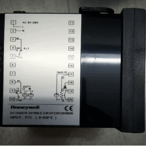 59 Temperature Controller Honeywell DC1040CT-301-000-E